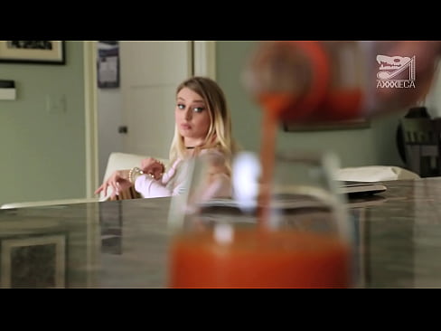 ❤️ Жешка девојка со големи цицки и тесна пичка добива кур од губитник, но многу тешко ❌ Квалитетен секс кај нас ❤